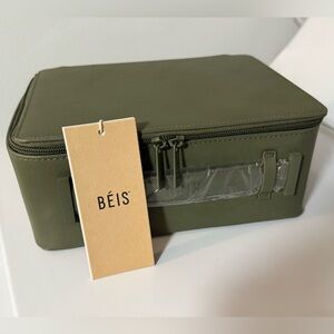 The Cosmetic Case in Olive